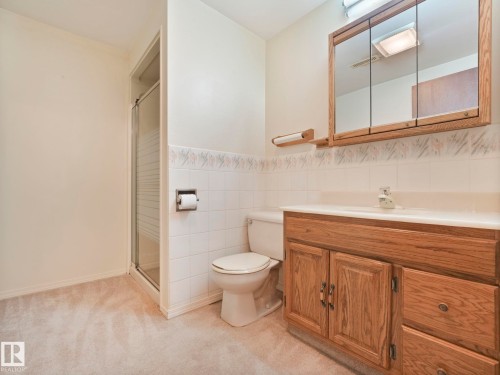 1521 62 Street Nw, Edmonton, AB - Indoor Photo Showing Bathroom