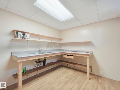 1521 62 Street Nw, Edmonton, AB - Indoor Photo Showing Other Room