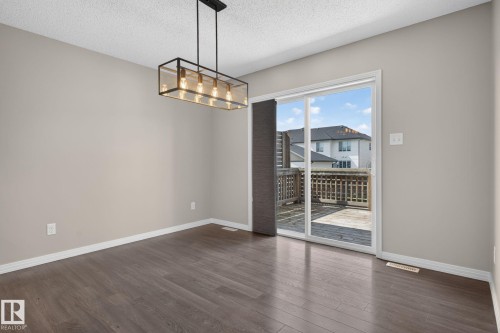 3536 Claxton Crescent Sw, Edmonton, AB - Indoor Photo Showing Other Room