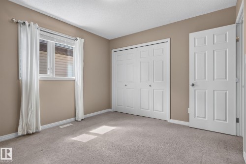 3536 Claxton Crescent Sw, Edmonton, AB - Indoor