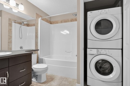 3536 Claxton Crescent Sw, Edmonton, AB - Indoor Photo Showing Laundry Room