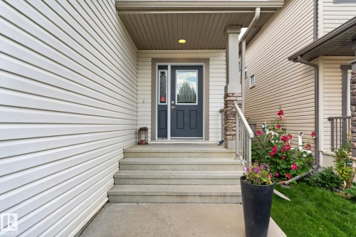 3536 Claxton Crescent Sw, Edmonton, AB - Outdoor