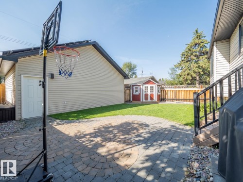 10957 75 Avenue Nw, Edmonton, AB - Outdoor With Exterior