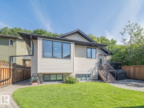 10957 75 Avenue Nw, Edmonton, AB - Outdoor With Exterior