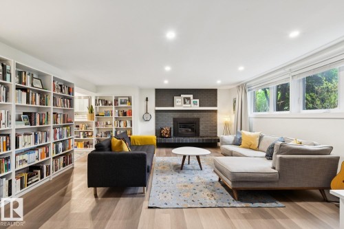 13615 Buena Vista Road Nw, Edmonton, AB - Indoor With Fireplace