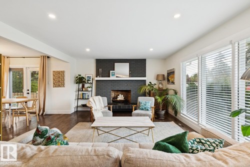 13615 Buena Vista Road Nw, Edmonton, AB - Indoor Photo Showing Living Room With Fireplace