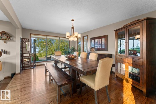 203 Pine Avenue, Cold Lake, AB - Indoor Photo Showing Dining Room