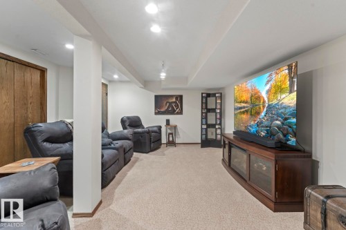 203 Pine Avenue, Cold Lake, AB - Indoor