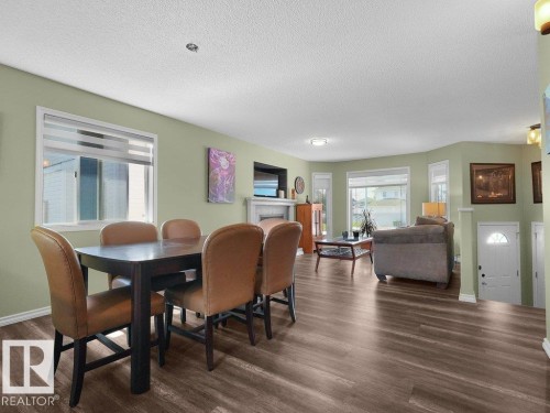 204 Westmews Drive, Fort Saskatchewan, AB - Indoor Photo Showing Dining Room
