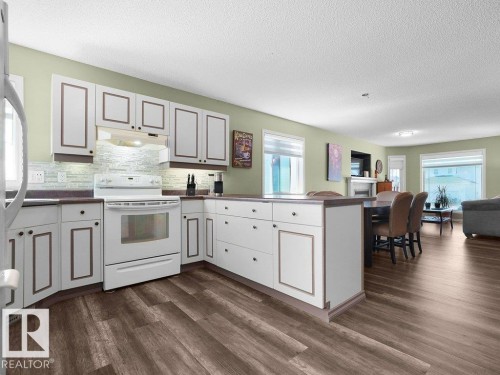 204 Westmews Drive, Fort Saskatchewan, AB - Indoor Photo Showing Kitchen