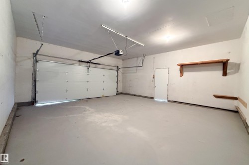 6907 19 Avenue Nw, Edmonton, AB - Indoor Photo Showing Garage