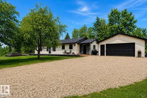 2508 TWP ROAD 513   Rural Parkland County, AB T7Y 3H8