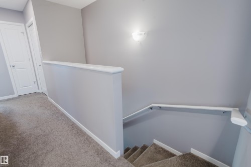 4331 Cooke Lane Sw, Edmonton, AB - Indoor Photo Showing Other Room