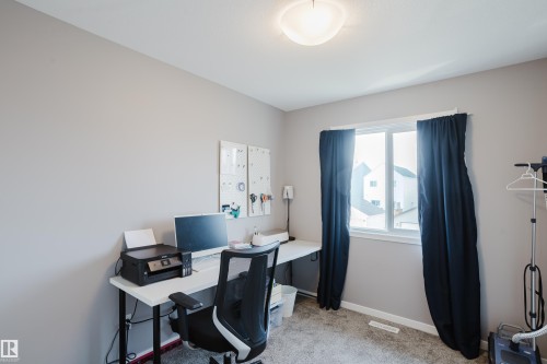 4331 Cooke Lane Sw, Edmonton, AB - Indoor Photo Showing Office