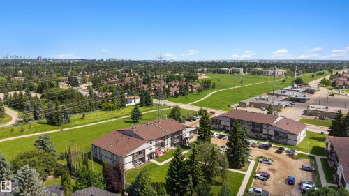#10 2816 116 St Nw, Edmonton, AB - Outdoor With View