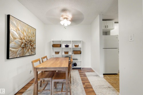 #10 2816 116 St Nw, Edmonton, AB - Indoor Photo Showing Dining Room