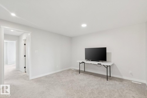15666 18 Avenue Sw, Edmonton, AB - Indoor