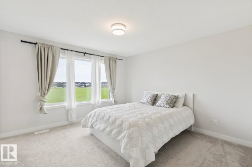 15666 18 Avenue Sw, Edmonton, AB - Indoor Photo Showing Bedroom