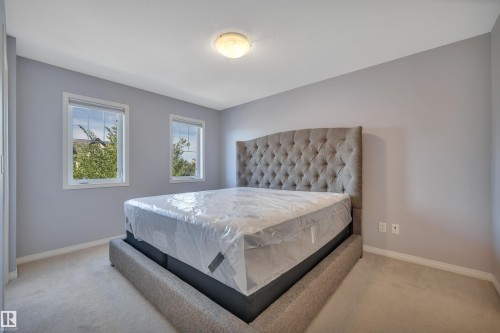 1633 Towne Centre Boulevard Nw, Edmonton, AB - Indoor Photo Showing Bedroom