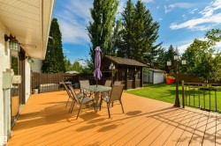 182 WILLOW Way NW  Edmonton, AB T5T 1C8