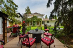206 WOLF WILLOW Crescent NW  Edmonton, AB T5T 1T2