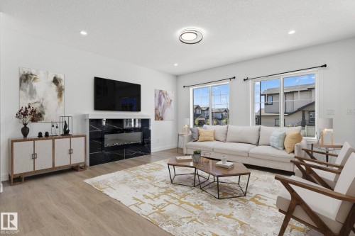 4603 36 Street   Beaumont, AB T4X 2W3