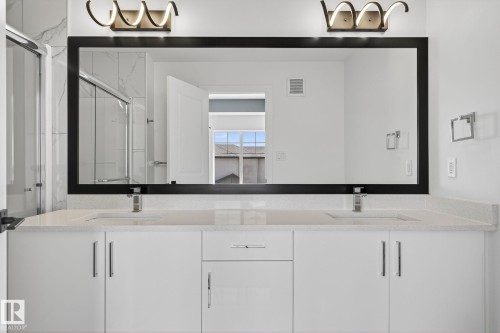 4603 36 Street, Beaumont, AB - Indoor Photo Showing Bathroom