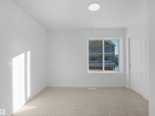 #33 1009 Cy Becker Rd Nw, Edmonton, AB - Indoor Photo Showing Other Room