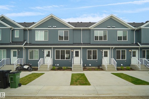 #33 1009 Cy Becker Rd Nw, Edmonton, AB - Outdoor With Facade