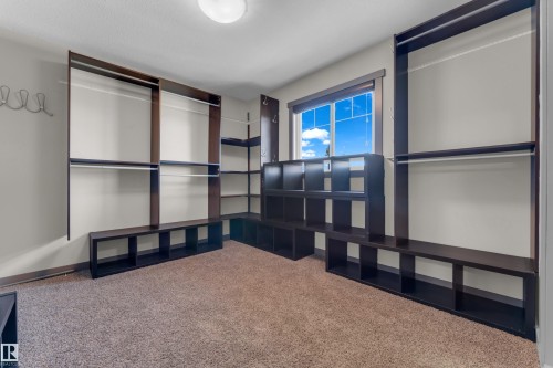 3630 Goodridge Crescent Nw, Edmonton, AB - Indoor Photo Showing Other Room
