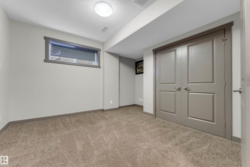 3630 Goodridge Crescent Nw, Edmonton, AB - Indoor Photo Showing Other Room