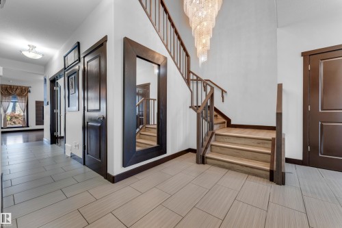 3630 Goodridge Crescent Nw, Edmonton, AB - Indoor Photo Showing Other Room