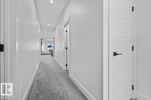 67 Meadowgrove Lane, Spruce Grove, AB - Indoor Photo Showing Other Room