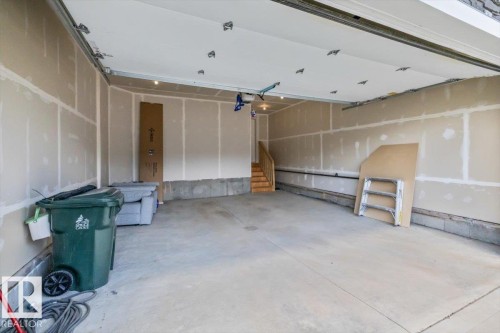67 Meadowgrove Lane, Spruce Grove, AB - Indoor Photo Showing Garage