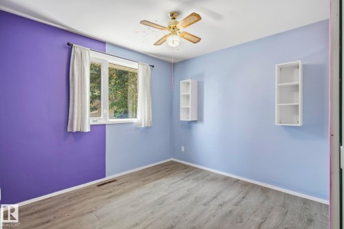 10527 137 Avenue Nw, Edmonton, AB - Indoor Photo Showing Other Room