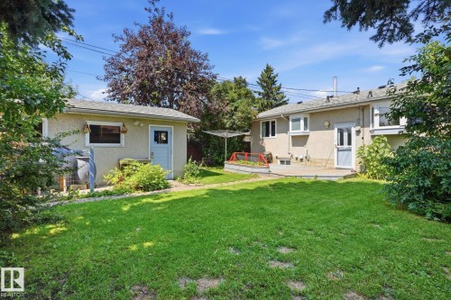 10527 137 Avenue Nw, Edmonton, AB - Outdoor