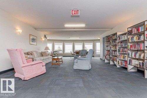 #208 9926 100 Av, Fort Saskatchewan, AB - Indoor Photo Showing Living Room