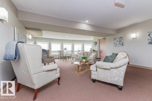 #208 9926 100 Av, Fort Saskatchewan, AB - Indoor