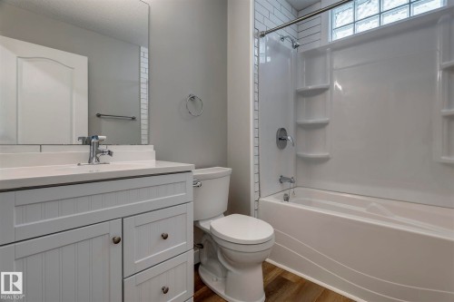 15819 69 Street Nw, Edmonton, AB - Indoor Photo Showing Bathroom