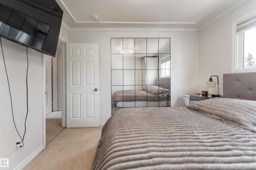 Bedroom - 747 Clareview Road Nw, Edmonton, AB - Indoor Photo Showing Bedroom