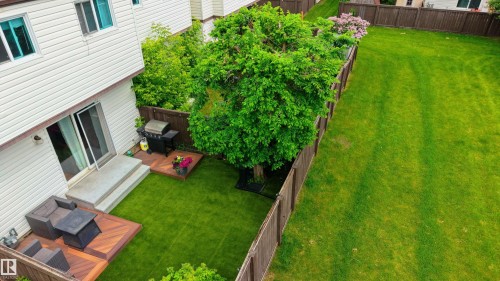 Yard - 747 Clareview Road Nw, Edmonton, AB - Outdoor