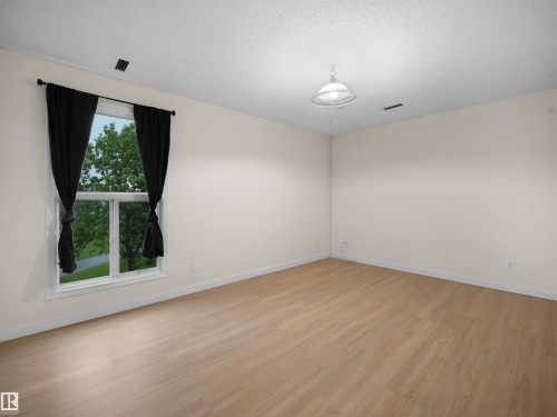 #168 2703 79 St Nw, Edmonton, AB - Indoor Photo Showing Other Room
