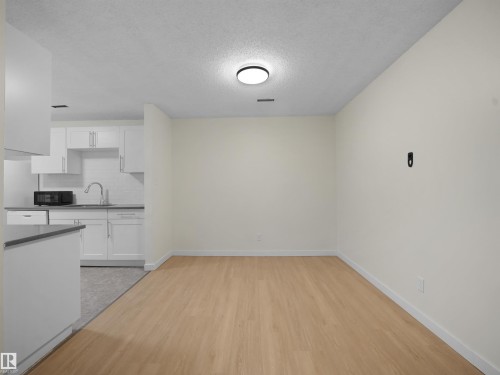 #168 2703 79 St Nw, Edmonton, AB - Indoor Photo Showing Kitchen
