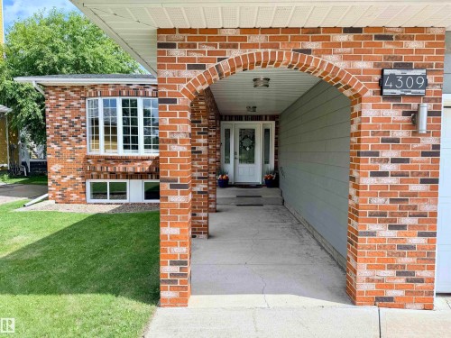 4309 53 Street, St. Paul Town, AB - Outdoor