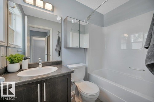3508 16 Street Nw, Edmonton, AB - Indoor Photo Showing Bathroom