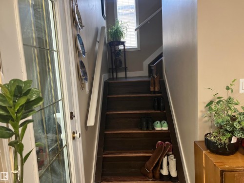 11724 88 Street Nw, Edmonton, AB - Indoor Photo Showing Other Room