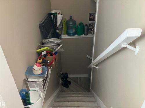 11724 88 Street Nw, Edmonton, AB - Indoor Photo Showing Other Room
