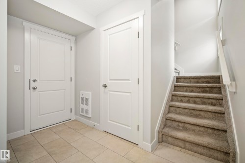 #90 50 Mclaughlin Dr, Spruce Grove, AB - Indoor Photo Showing Other Room