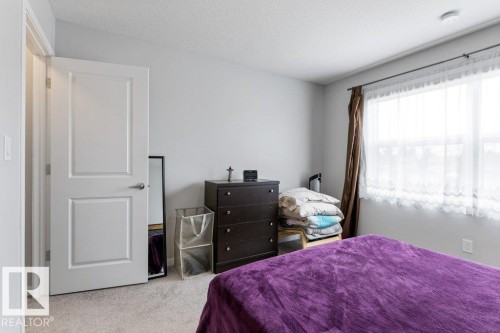 2554 151A Avenue Nw, Edmonton, AB - Indoor Photo Showing Bedroom