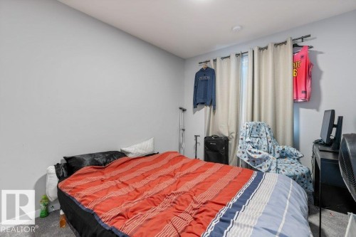 2554 151A Avenue Nw, Edmonton, AB - Indoor Photo Showing Bedroom